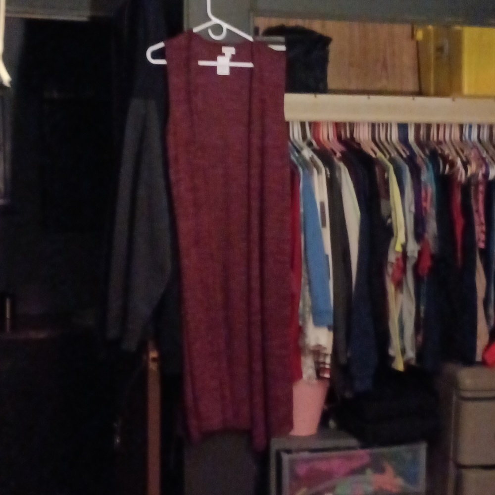 Cardigan - Picture 2 of 3